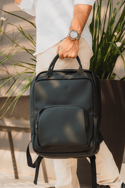 Essential Bag Black